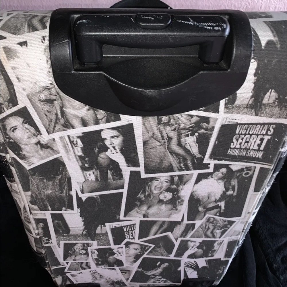 Rare HTF Collectible Supermodel Essential Fashion Show Wheelie Luggage Suitcase - Picture 12 of 13